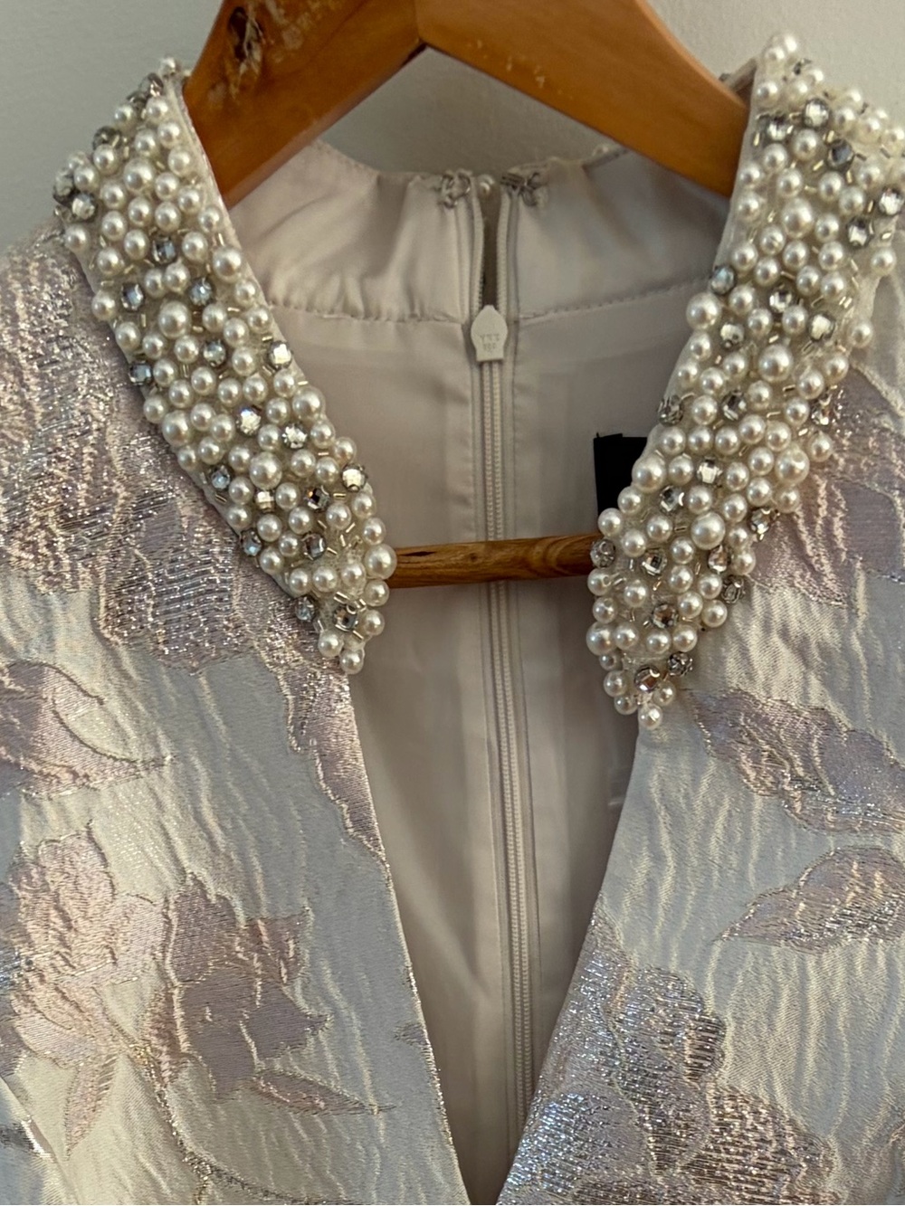 Adrianna Papell Cream Floral Jacquard Dress